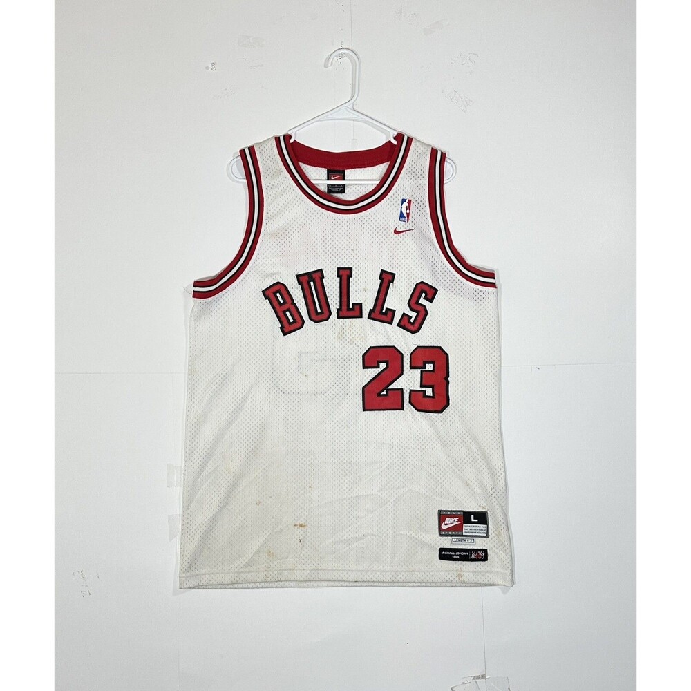 Michael Jordan 1984 Chicago Bulls Swingman Jersey Large +2 Nike Team Flight VTG
